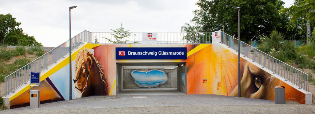 Kunst, Wandbild am Bahnhof Braunschweig Gliesmarode, (Street Art) Künstler Nasim Naji